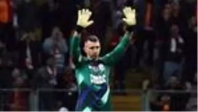 Muslera: Muslera: