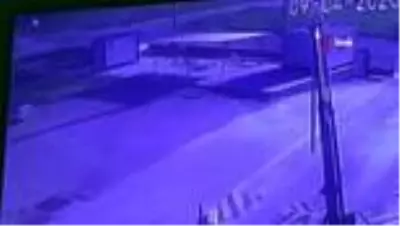 Tarlaya giden anne kızın hayatını kaybettiği kazaya dair görüntüler ortaya çıktı Tarlaya giden anne kızın hayatını kaybettiği kazaya dair görüntüler ortaya çıktı