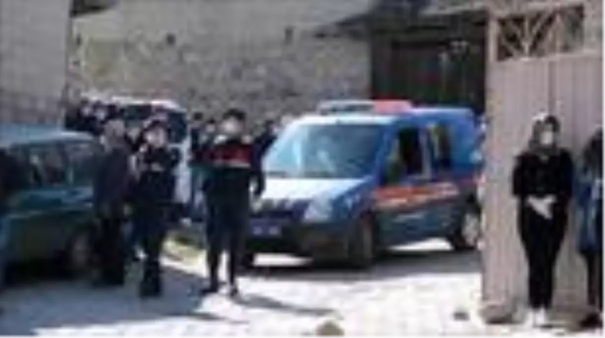 Öldürülüp cesedi parçalanan kişinin cenazesi toprağa verildi