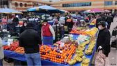 Parça parça gelen tedbirler ekonomiyi ayağa kaldırır mı? Parça parça gelen tedbirler ekonomiyi ayağa kaldırır mı?