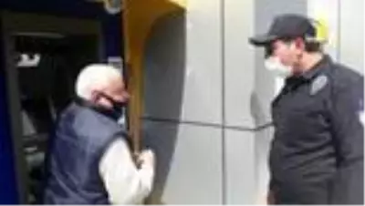 Polis ekipleri vatandaşların yardımına koşuyor