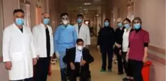 İbrahim Özmen: 87 yaşındaki İbrahim dede Korona tedavisine bir haftada olumlu cevap verdi İbrahim Özmen: 87 yaşındaki İbrahim dede Korona tedavisine bir haftada olumlu cevap verdi