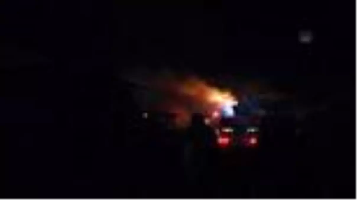 Amasya'da yangın sonucu 1 hayvan telef oldu, 120 ton saman yandı