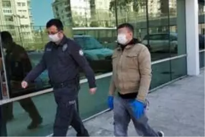 Çalıştığı iş yerinde patronlarını bıçakladı