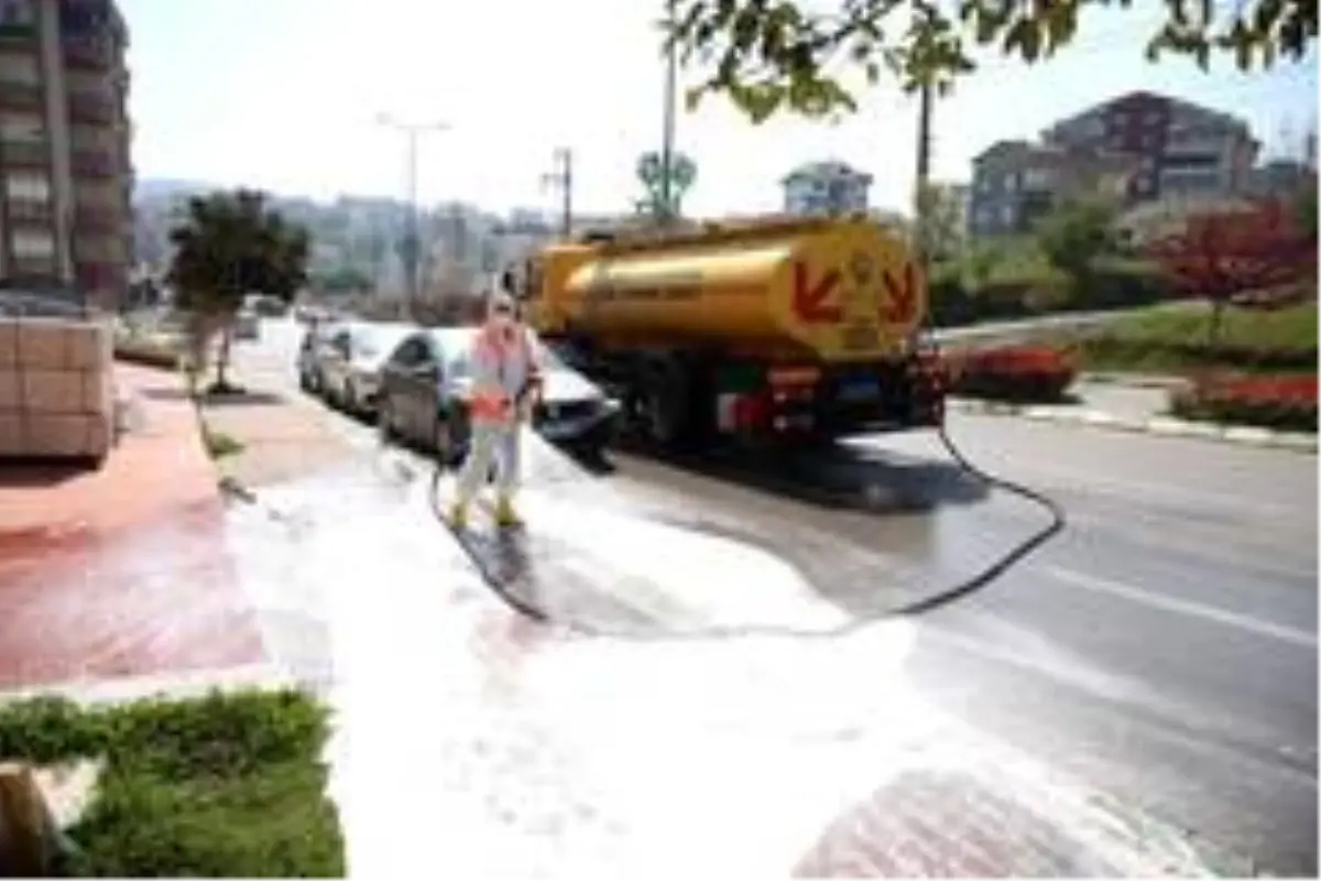 Çayırova'da virüsle 7/24 mücadele