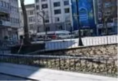 Çorlu'da, Cumhuriyet Meydanı yayalara kapatıldı
