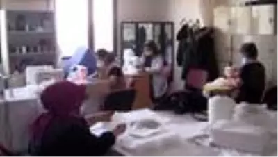 Eceabat Halk Eğitim Merkezi ilçenin maske ihtiyacını karşılıyor