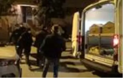 Eşini kendisini aldattığından şüphelendiği için öldürmüş Eşini kendisini aldattığından şüphelendiği için öldürmüş