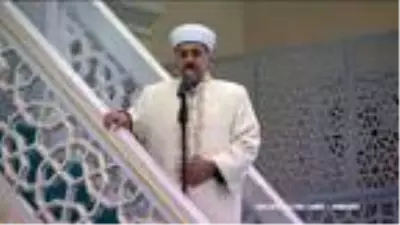 Melike Hatun Camii'nde cuma namazı kılındı