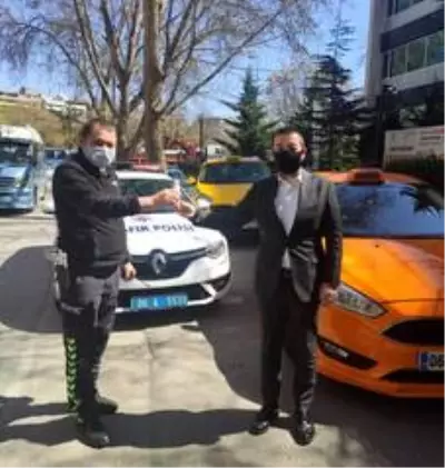MHP Çankaya İlçe Başkanlığı dezenfektan dağıttı