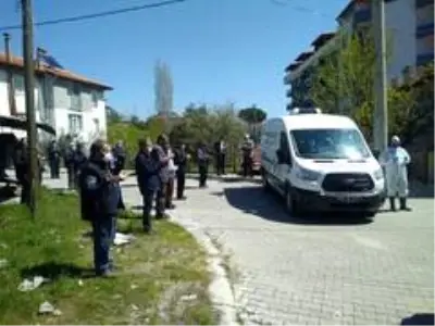 Selendi'de cenaze namazında korona tedbiri