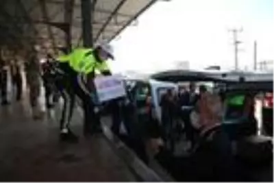 Sivas polisinden Milli Dayanışma Kampanyası'na destek