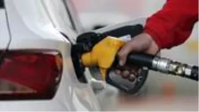 Son Dakika: Motorine 7 kuruş indirim geldi