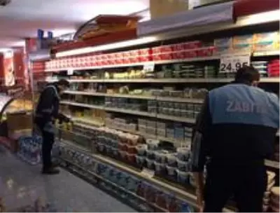 Zabıta ekipleri fırın ve marketleri denetledi Zabıta ekipleri fırın ve marketleri denetledi