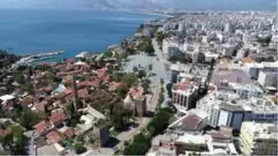 Antalya'da polisi kuş uçurtmadı