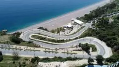 Antalya'da polisi kuş uçurtmadı