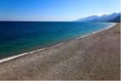 Antalya sessizliğe büründü, yasağa uymayanlara ceza (2)