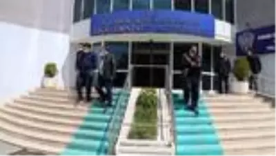 Başkan Demirbaş, güvenlik güçlerini ve fırınları ziyaret etti