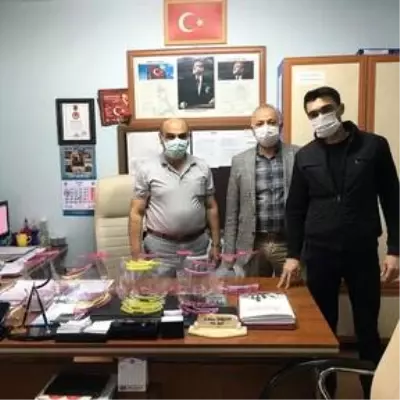 Boğazlıyan BİLSEM'de yüz siperliği üretiliyor Boğazlıyan BİLSEM'de yüz siperliği üretiliyor