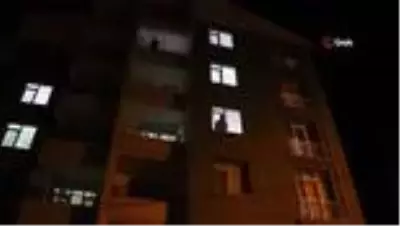 Kırşehir'de 12 dairelik bir binada daha karantina uygulaması yapıldı Kırşehir'de 12 dairelik bir binada daha karantina uygulaması yapıldı