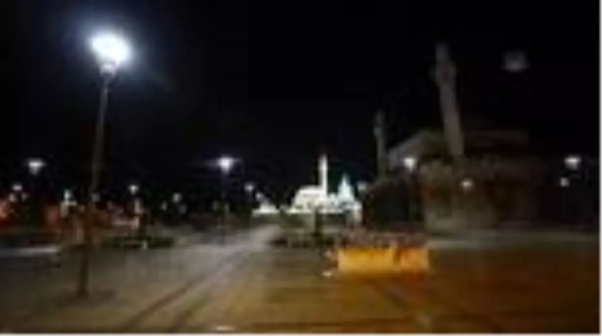 Konya sokağa çıkma yasağının ardından sokaklar boşaldı