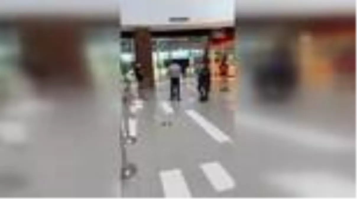 Malezya'da Türkler bedava maske dağıttı