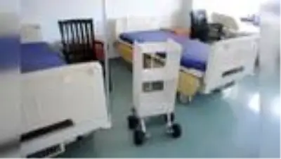 Pandemi servisindeki hastalara robotlar hizmet edecek