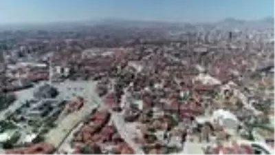 Sessizliğe bürünen cadde ve sokakları havadan görüntülendi Sessizliğe bürünen cadde ve sokakları havadan görüntülendi
