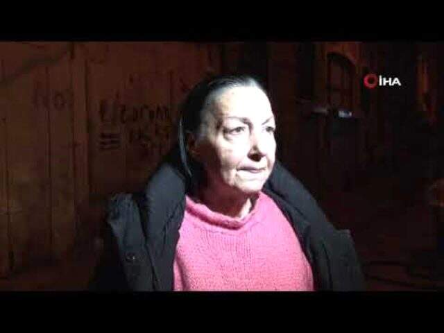 Sinema Oyuncusu Süheyla Artun'un kaldığı apartmanda yangın çıktı
