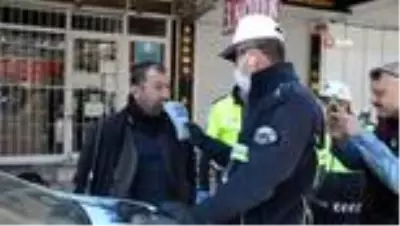 Sokağı çıkma yasağını çiğneyen motosikletli alkollü çıktı Sokağı çıkma yasağını çiğneyen motosikletli alkollü çıktı