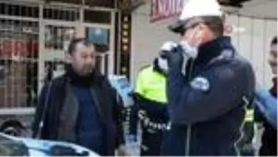 Sokağı çıkma yasağını çiğneyen motosikletli alkollü çıktı Sokağı çıkma yasağını çiğneyen motosikletli alkollü çıktı