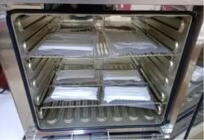 Uşak Üniversitesi 7 bin 500 adet maske, 350 adet siper üretti Uşak Üniversitesi 7 bin 500 adet maske, 350 adet siper üretti