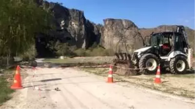 Güdül'de piknik alanları ve çay kenarlarına giden yollar kapatıldı