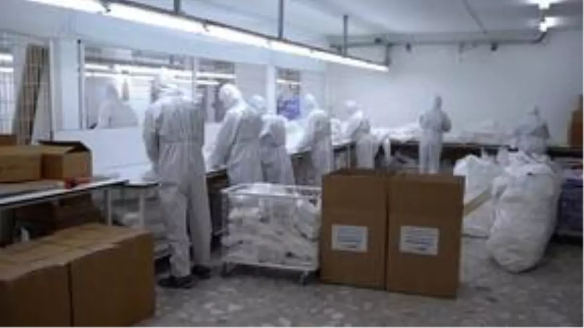 Nef Vakfı'ndan Kovid-19 mücadelesine sağlık ekipmanı desteği