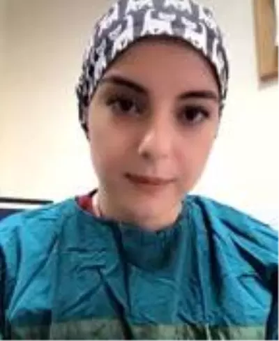 Selin hemşireden marketlere koşanlara tepki: Korona değil cehalet öldürecek Selin hemşireden marketlere koşanlara tepki: Korona değil cehalet öldürecek