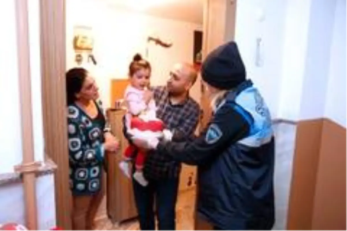 Sultangazi Belediyesi'nden doğum günü sürprizi