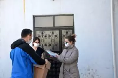 Manisa'da milli dayanışmaya destekler devam ediyor Manisa'da milli dayanışmaya destekler devam ediyor