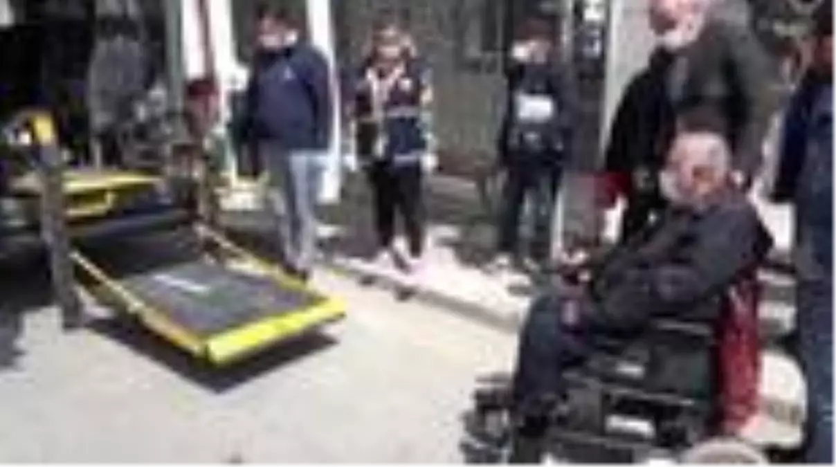 'Engelsiz Taksi' Gemlik'te hizmete başladı