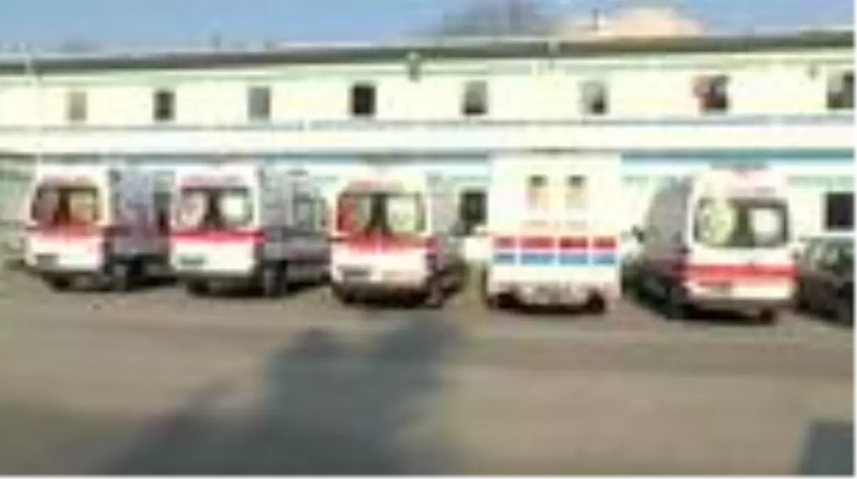 Korona virüs vakasına müdahaleye giden sağlık personeli böyle hazırlanıyor