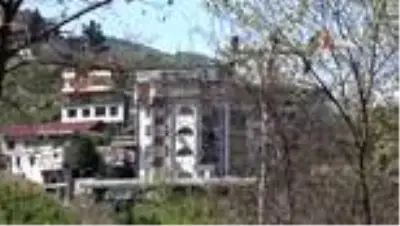 Korona virüsten hayatını kaybeden BTP Genel Başkanı Haydar Baş, Akçaabat'ta toprağa verilecek Korona virüsten hayatını kaybeden BTP Genel Başkanı Haydar Baş, Akçaabat'ta toprağa verilecek