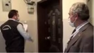 Mustafa dede ile Ganime ninenin 'az yardım yapabildik' mahcubiyeti Mustafa dede ile Ganime ninenin 'az yardım yapabildik' mahcubiyeti