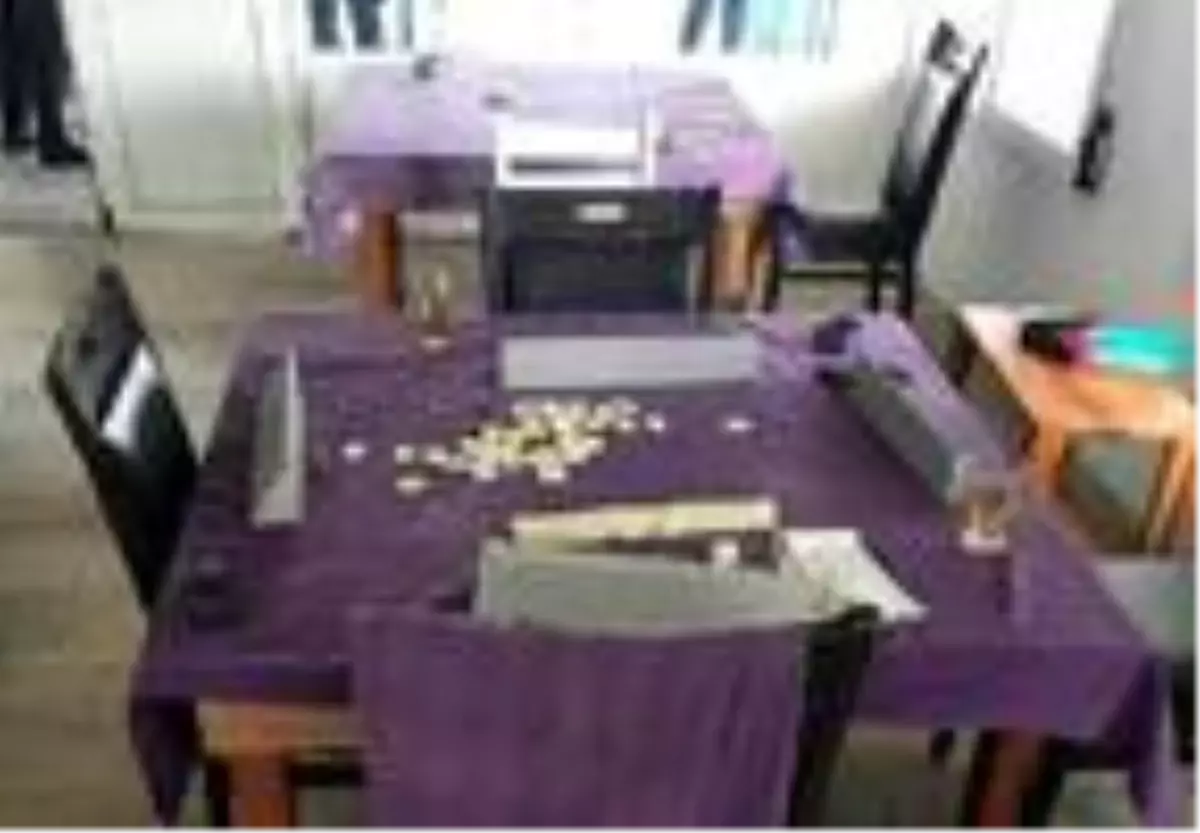 Oyun oynatan kafe kapatıldı