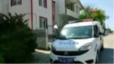 SAKARYA-Laptop almak için biriktirdikleri parayı kampanyaya bağışladılar SAKARYA-Laptop almak için biriktirdikleri parayı kampanyaya bağışladılar