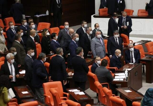 90 bin kişinin tahliye olacağı infaz düzenlemesi Meclis'ten geçerek yasalaştı.