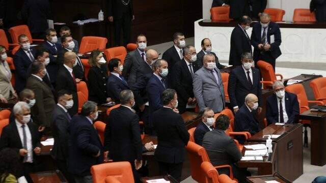 90 bin kişinin tahliye olacağı infaz düzenlemesi Meclis'ten geçerek yasalaştı.