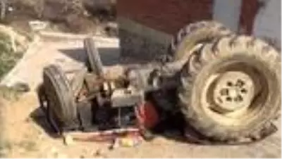 13 yaşındaki çocuğun kullandığı traktör devrildi, 7 yaşındaki kardeşi öldü