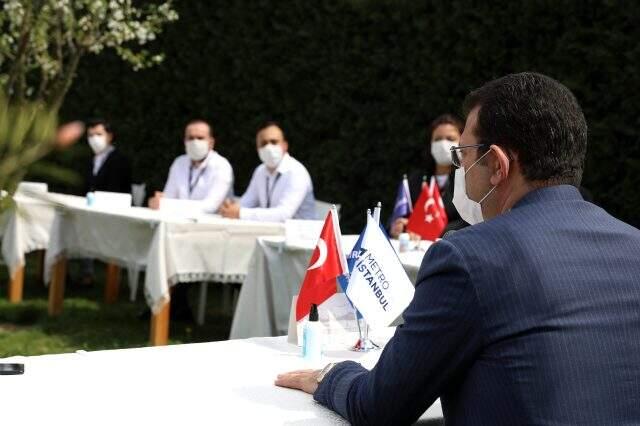 İmamoğlu: Böyle bir dönemde ülkenin gündemi beni çileden çıkarıyor
