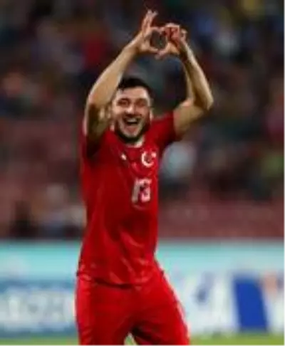 Kayserisporlu Enver Cenk Şahin: Avrupa'da oynama hedefim hala var Kayserisporlu Enver Cenk Şahin: Avrupa'da oynama hedefim hala var