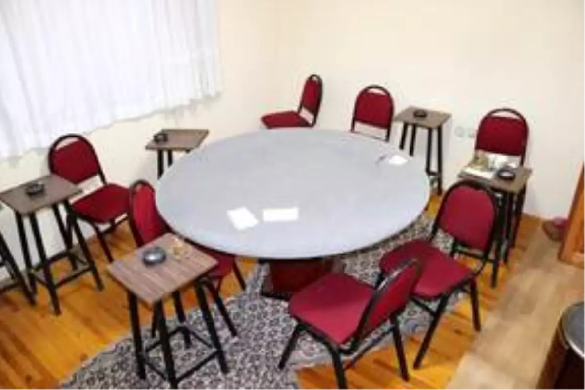 Denizli'de kumar oynayan 19 kişiye 70 bin lira ceza