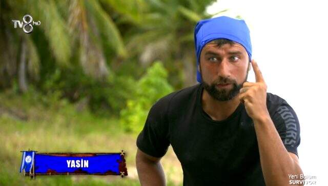 Fenomen Hakan Kakız, Instagram'dan Survivor Yasin ve Barış'la olan konuşmalarını paylaştı